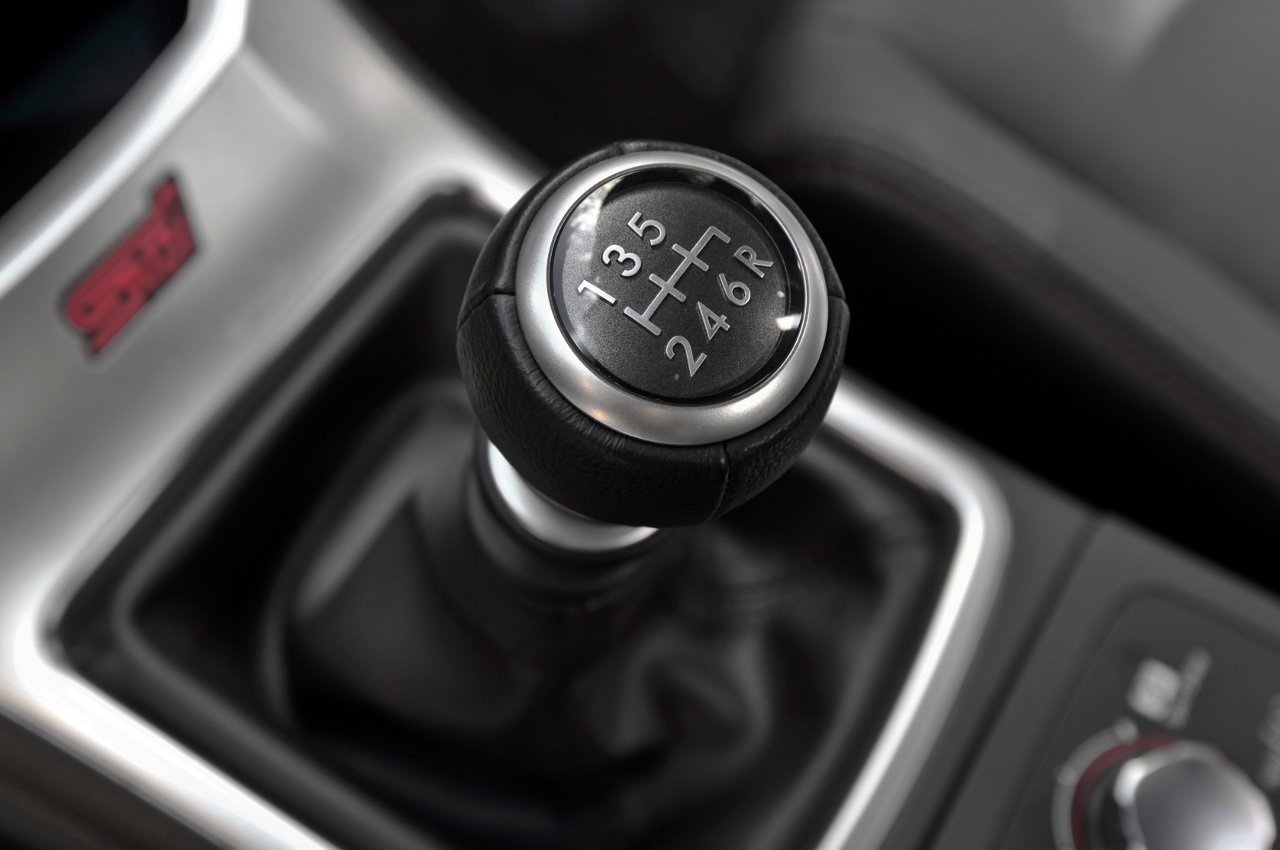 90 of Australian buyers are turning away from manual transmission